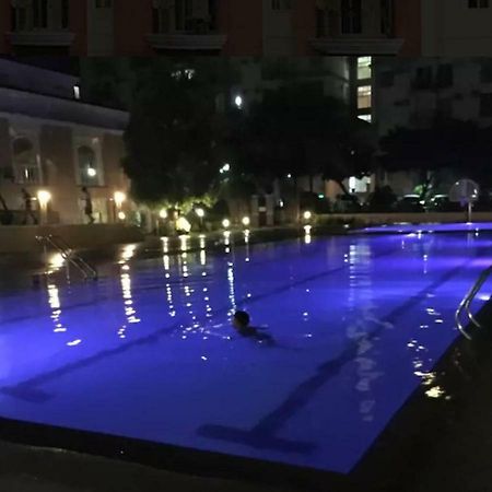 Chateau Elysee A3 Near Airport Wifi Kitchen Paranaque City Eksteriør billede