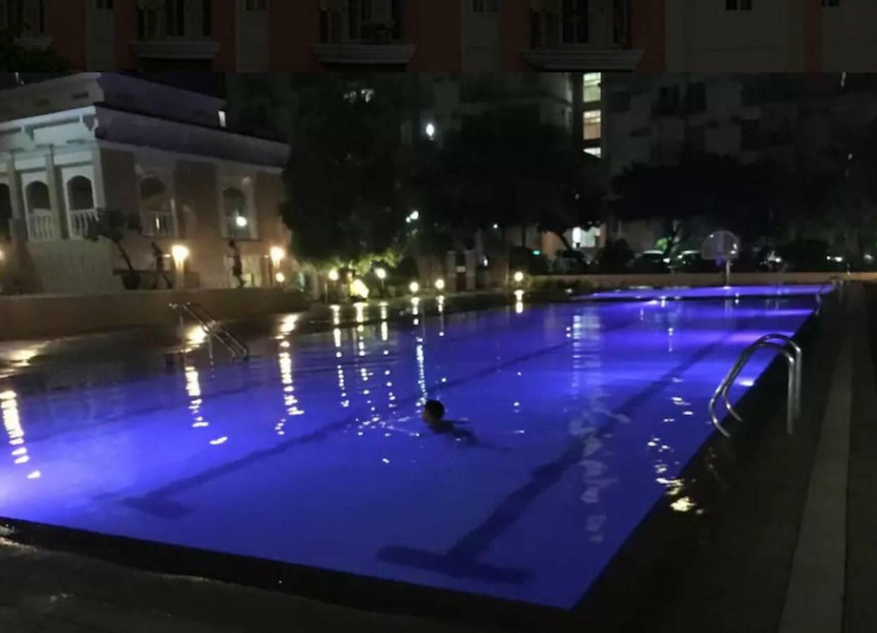 Chateau Elysee A3 Near Airport Wifi Kitchen Paranaque City Eksteriør billede